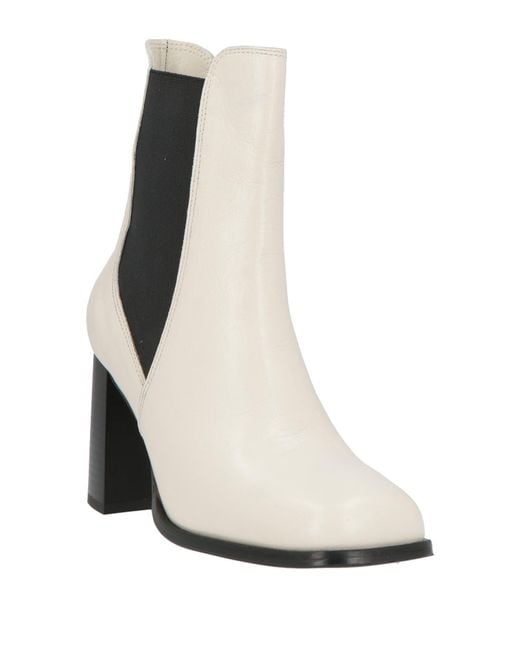 Tosca Blu White Stiefelette