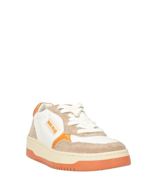 Back 70 Natural Sneakers