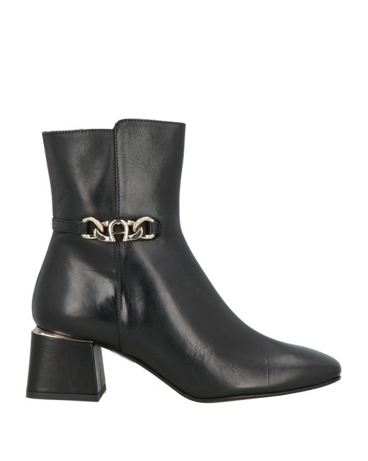 Aigner Black Ankle Boots Leather