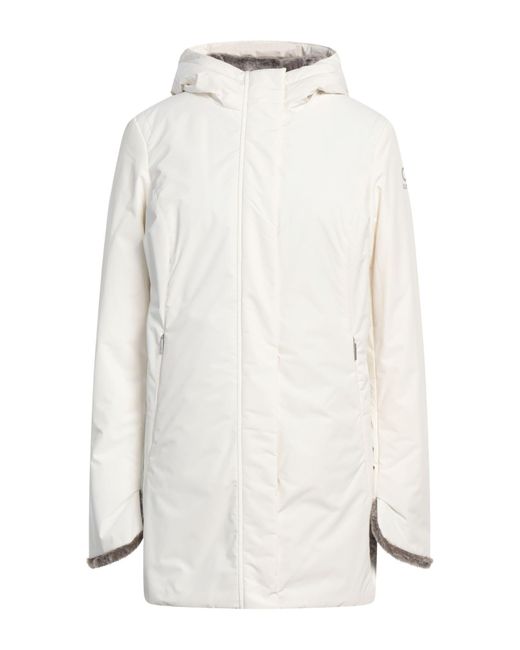 Suns Boards White Mantel