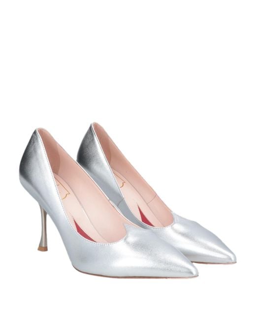 Roger Vivier White Pumps Leather
