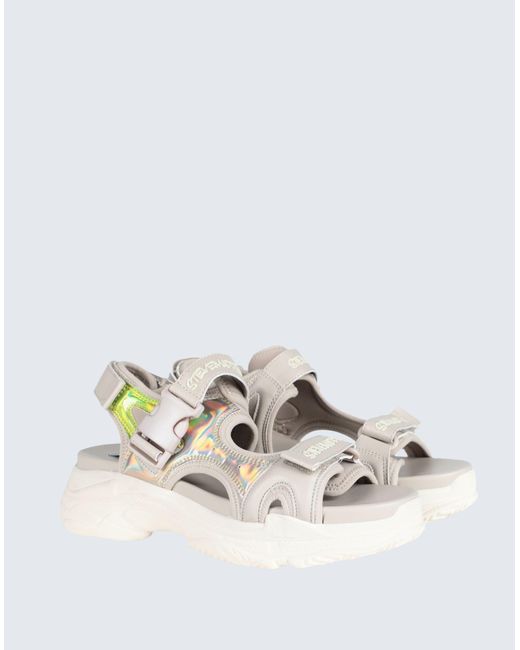 Steve Madden White Sandals