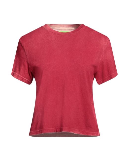 NOTSONORMAL Red T-shirt