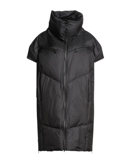 Canadian Down Jacket in Black Lyst