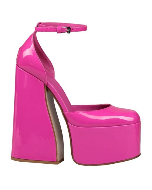 Le Silla Pink Pumps