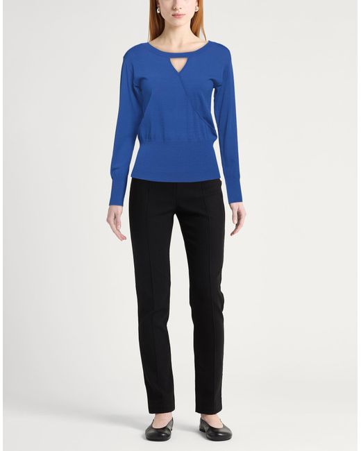 Caractere Blue Pullover