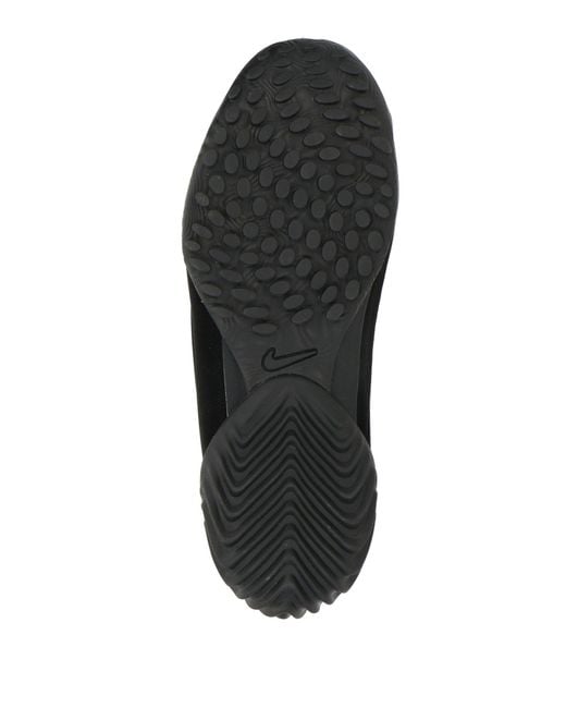 Nike Black Sneakers