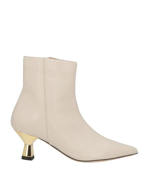 PROSPERINE® White Ankle Boots Leather
