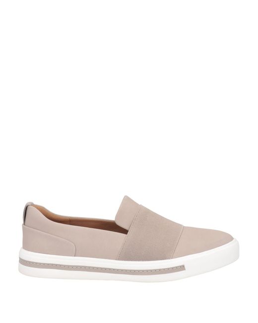 clarks white sneakers