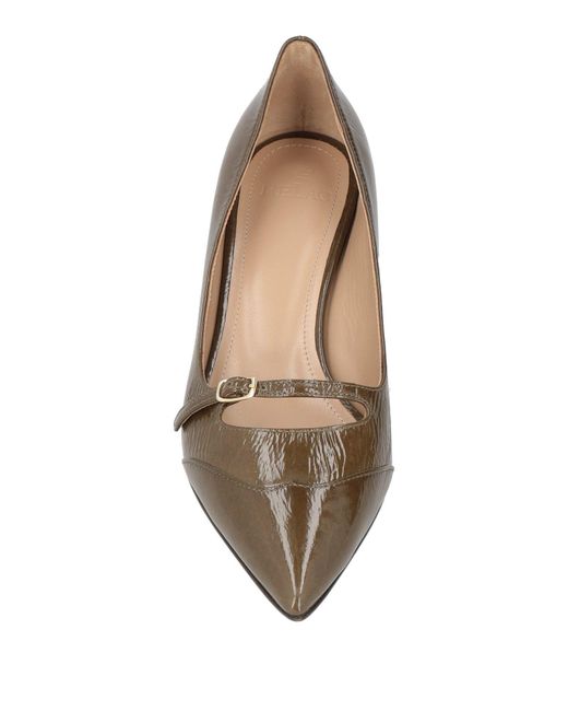 Relac Brown Pumps