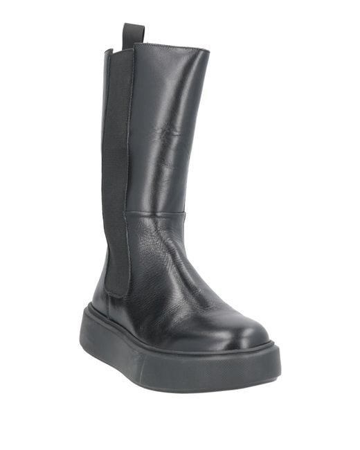 Frau Black Ankle Boots