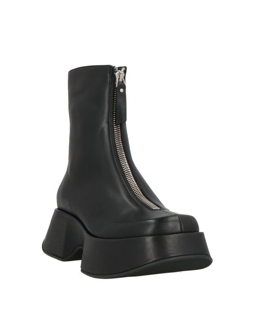 Vic Matié Black Ankle Boots Leather