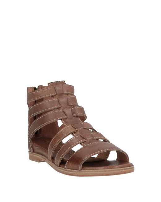 Keb Brown Sandals