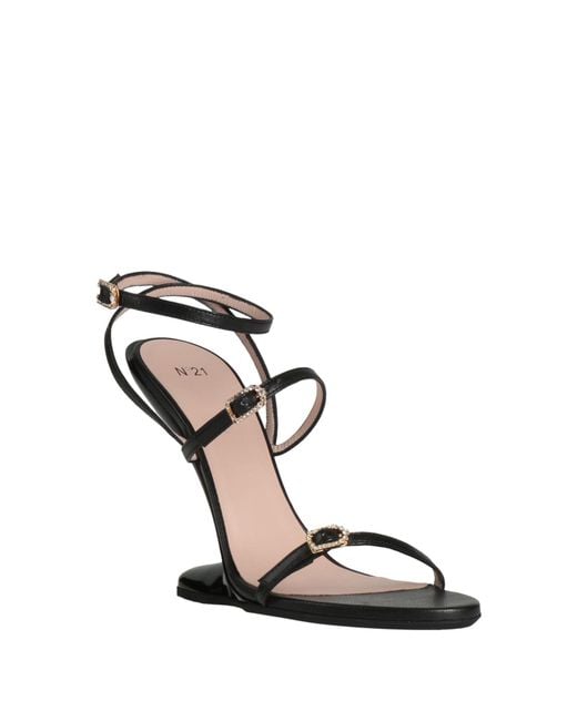 N°21 White Sandals