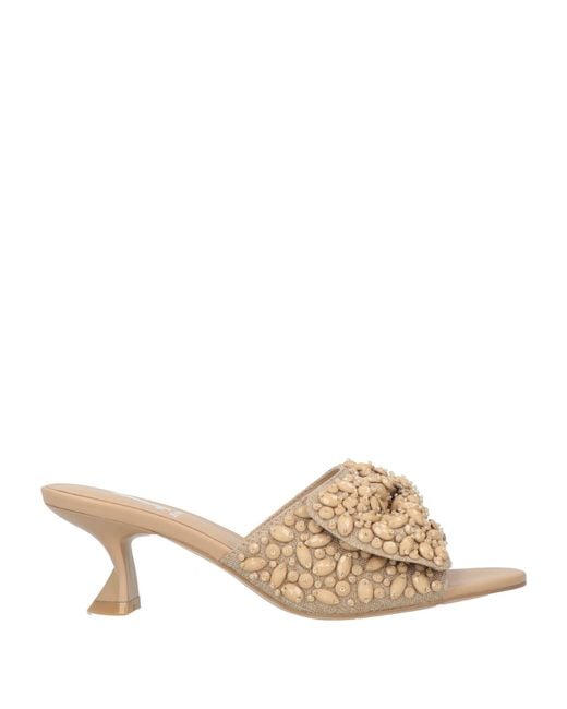 Jeannot Natural Sandals
