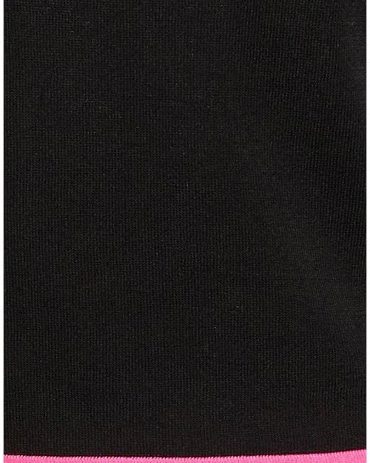 Clips Black Top