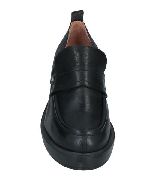 O.x.s. Black Loafers