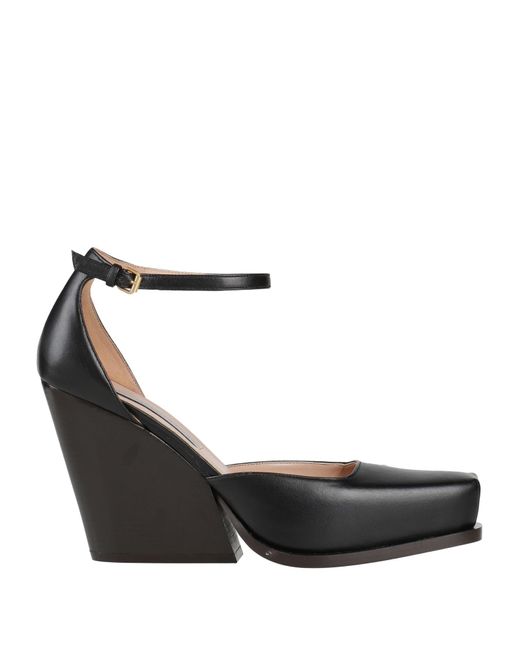 Stella McCartney Black Pumps