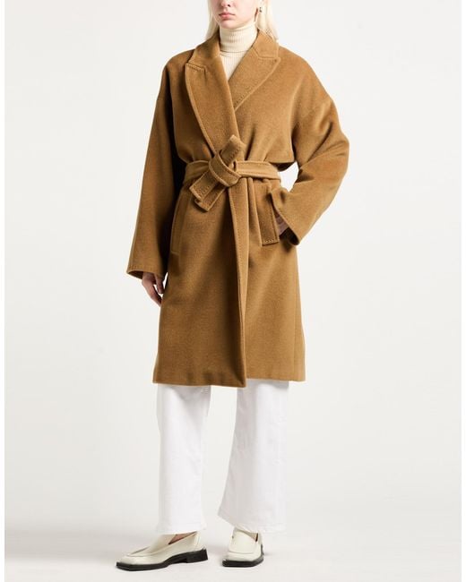 Abrigo Marella de color Brown