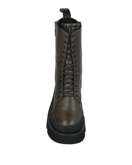 Emanuélle Vee Black Ankle Boots