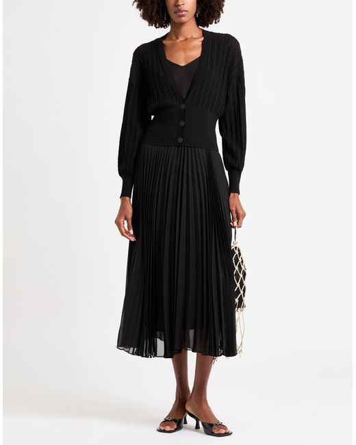 Rebecas Caractere de color Black