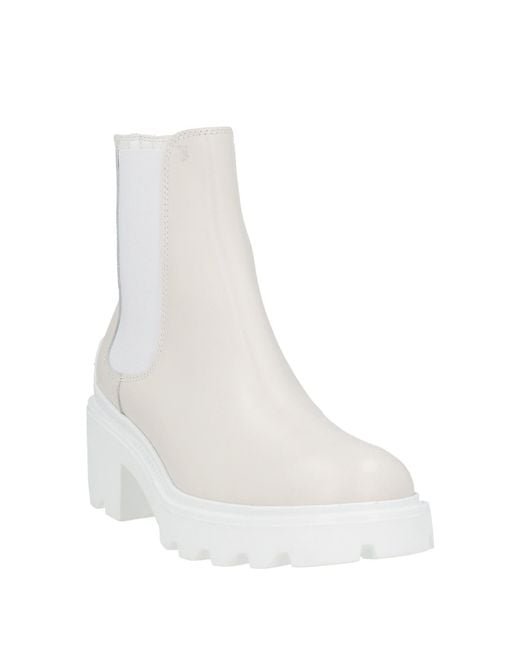 Tod's White Stiefelette