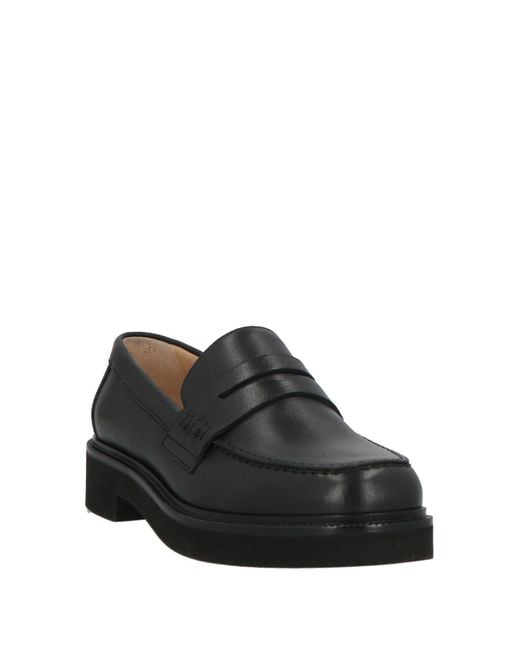 Doucal's Black Loafer