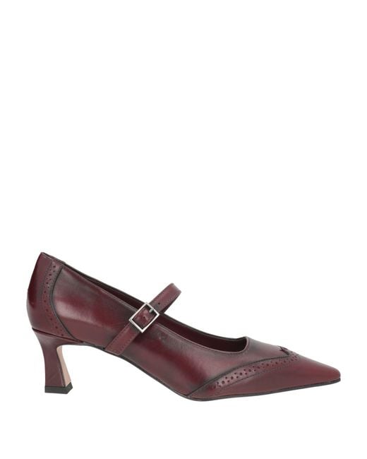 J.A.P. JOSE ANTONIO PEREIRA Purple Pumps Calfskin