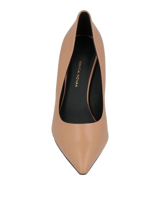 VANDA NOVAK White Pumps