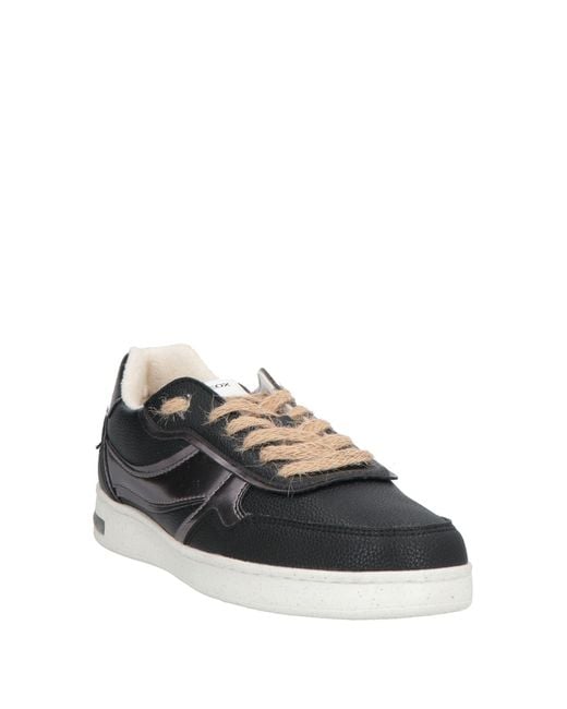 Geox Black Pebbled Leather Lace-Up Sneakers