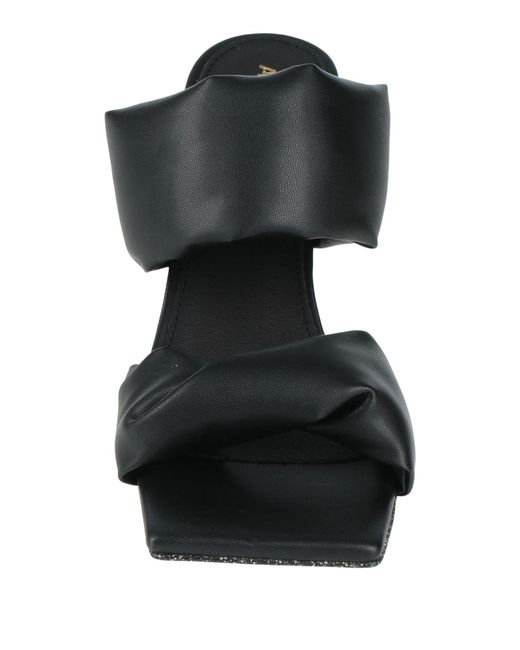 Alohas Black Sandals