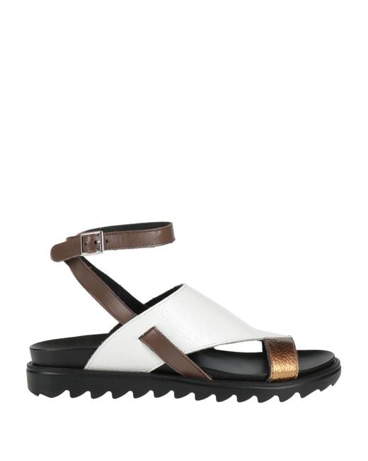 LE BOHÉMIEN White Sandale