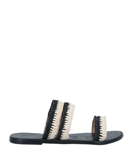 Manebí White Sandals