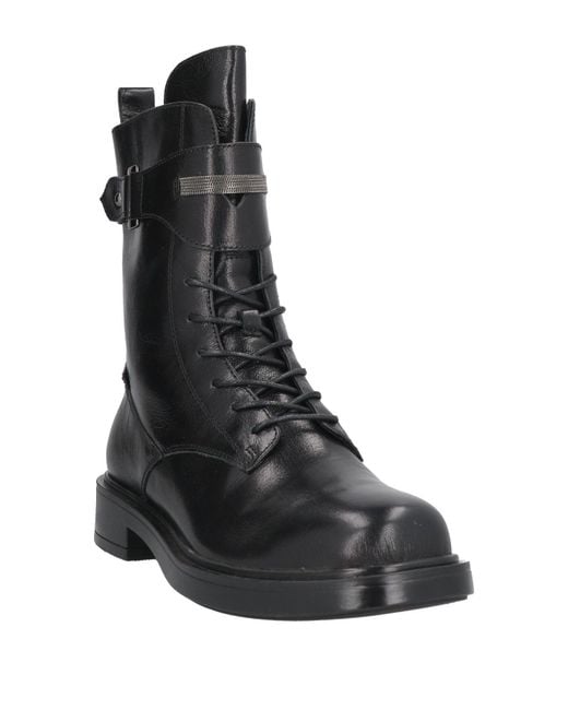 Emanuélle Vee Black Ankle Boots