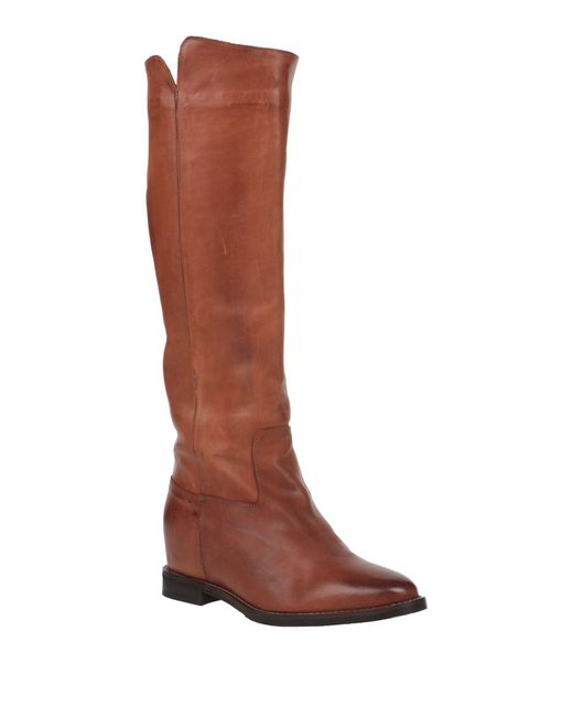 The Seller Brown Boot
