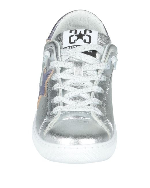 2 Star White Trainers
