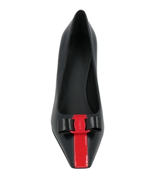 Ferragamo Black Pumps
