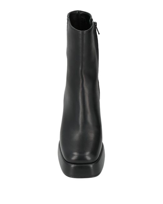 Lorenzo Mari Black Ankle Boots Leather