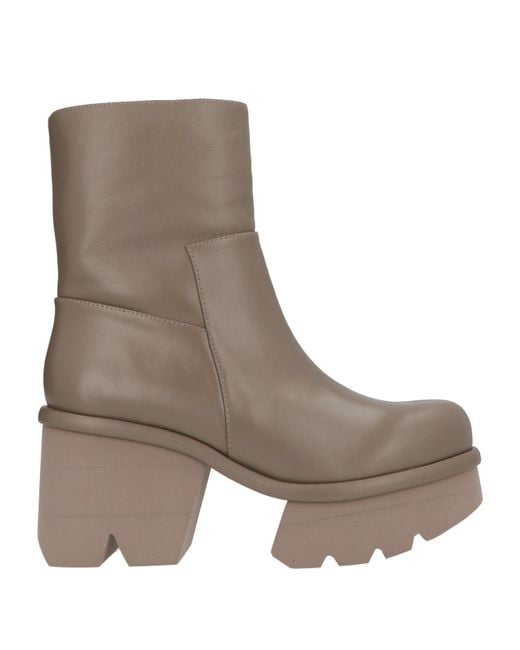 Paloma Barceló Gray Ankle Boots
