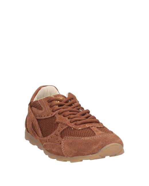 Ovyè Brown Sneakers