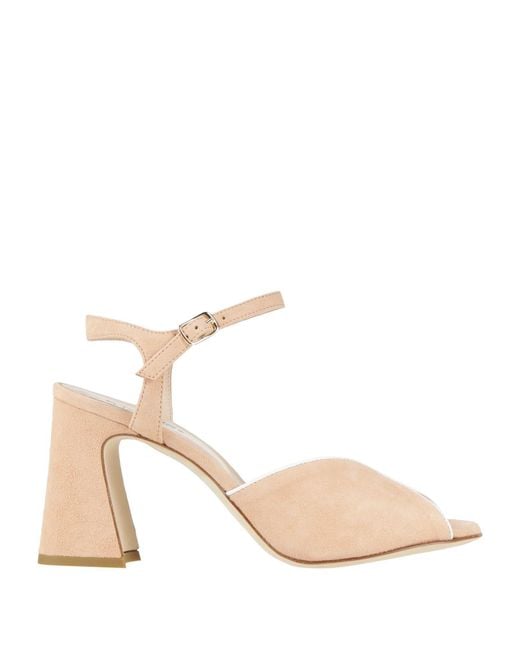 Status Natural Sandals