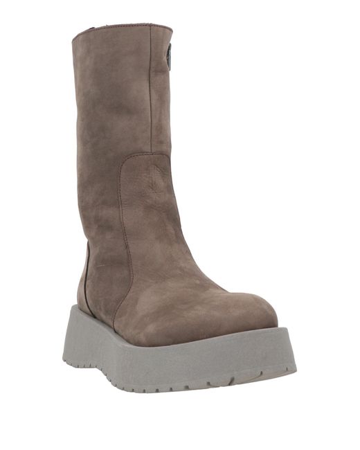 BUENO Brown Boot Leather
