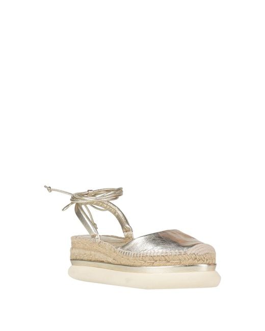Paloma Barceló Natural Espadrilles