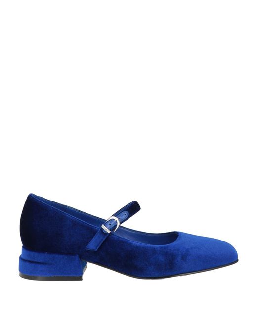Jeannot Blue Pumps