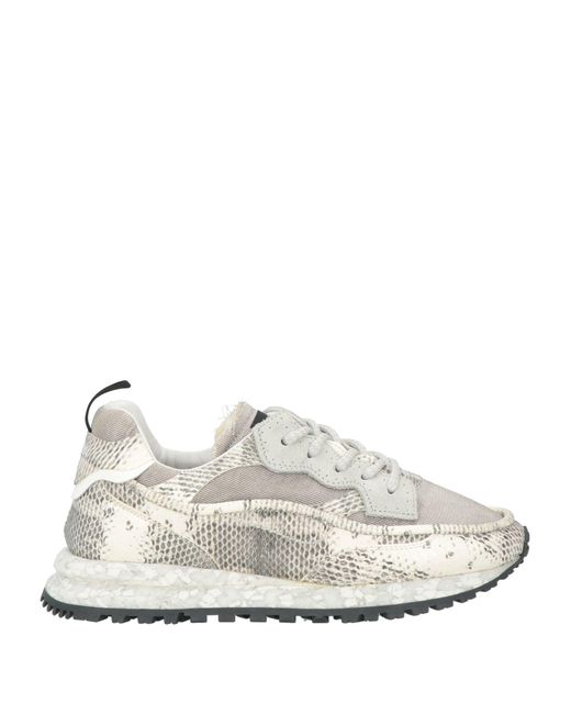 HIDNANDER White Sneakers