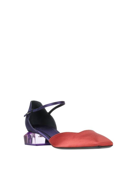 Giorgio Armani White Pumps