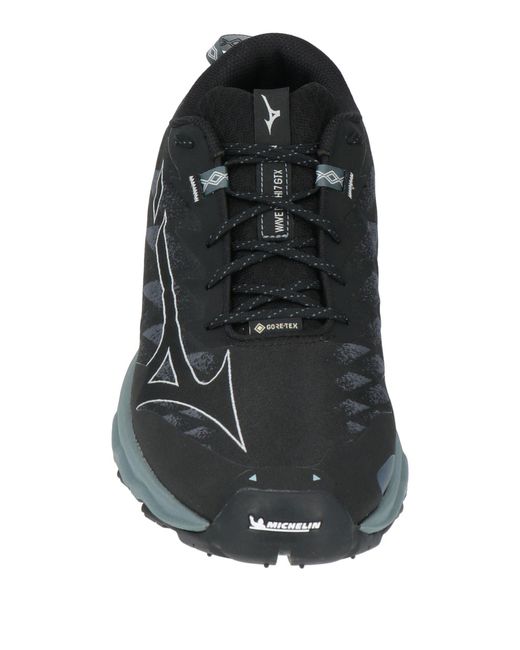 Mizuno Black Trainers for men