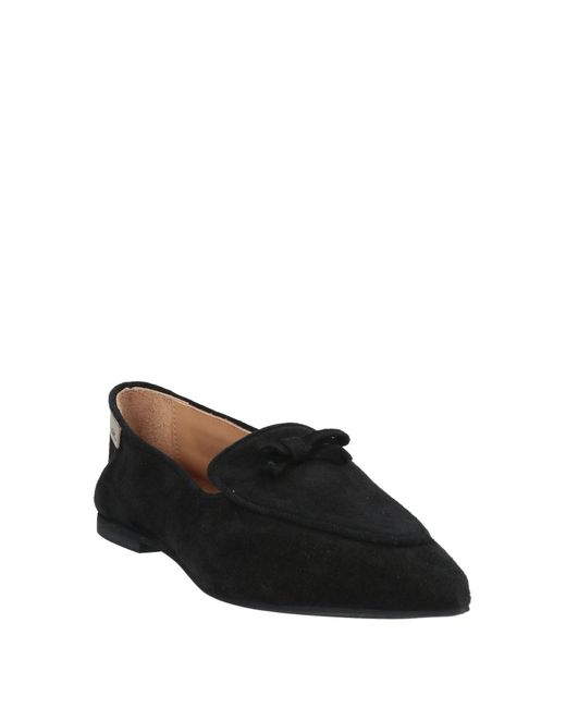 Passion Blanche Black Loafer