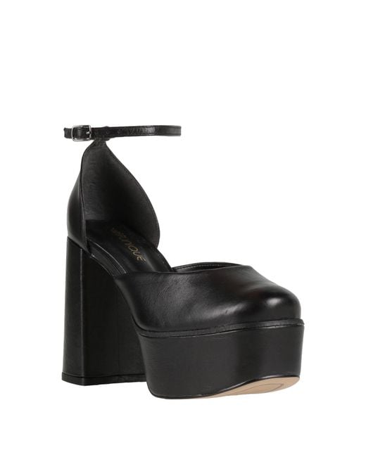 Miss Unique Black Pumps Leather