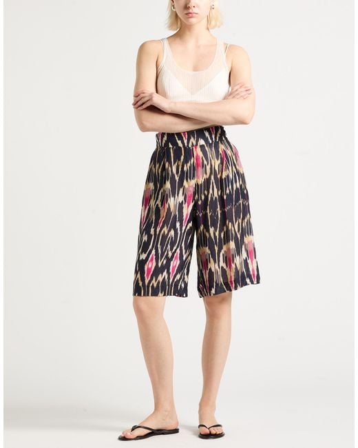 Momoní Red Shorts & Bermuda Shorts Viscose, Linen